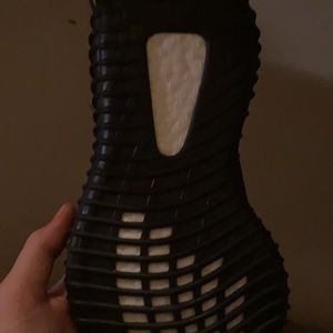 Yezzy 350 size 5